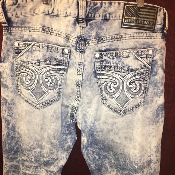 NWT Affliction Distressed Jeans - Picture 4 of 8